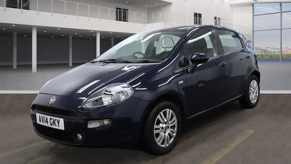 Used Fiat Punto 2014 for sale - 76270568: Photo 2