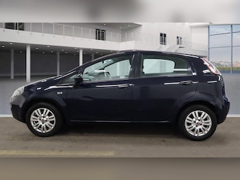 Used Fiat Punto 2014 for sale - 76270568: Photo 3