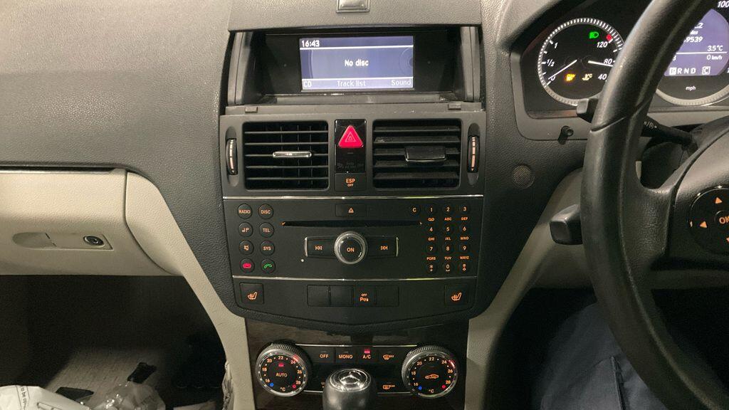 Used Mercedes-Benz C Class 2009 for sale - 77191507: Photo 11