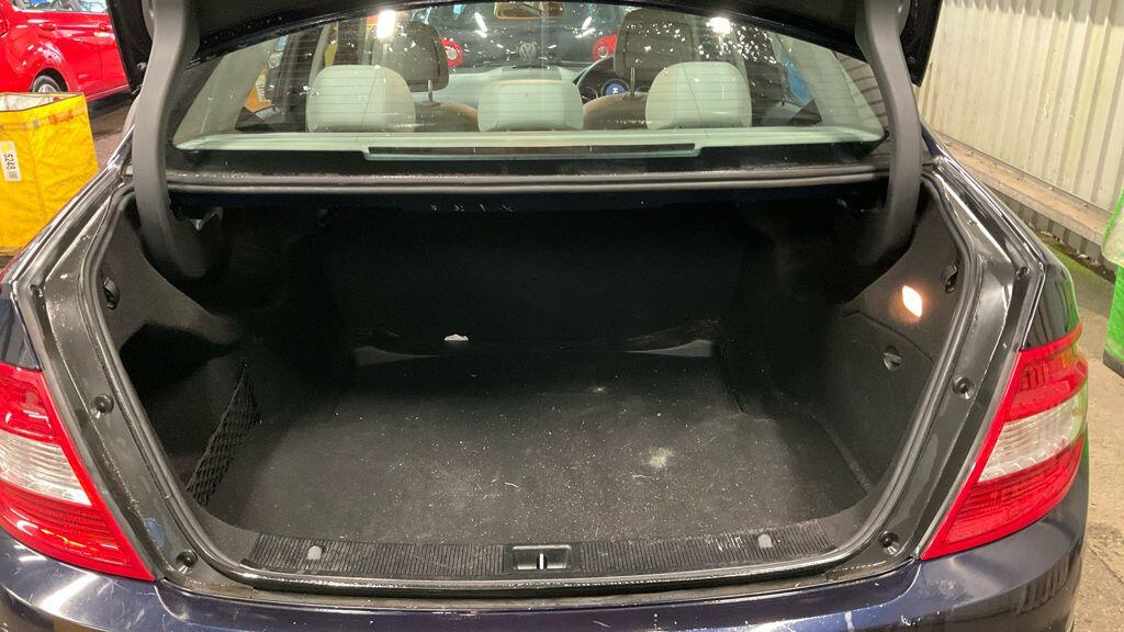 Used Mercedes-Benz C Class 2009 for sale - 77191507: Photo 7