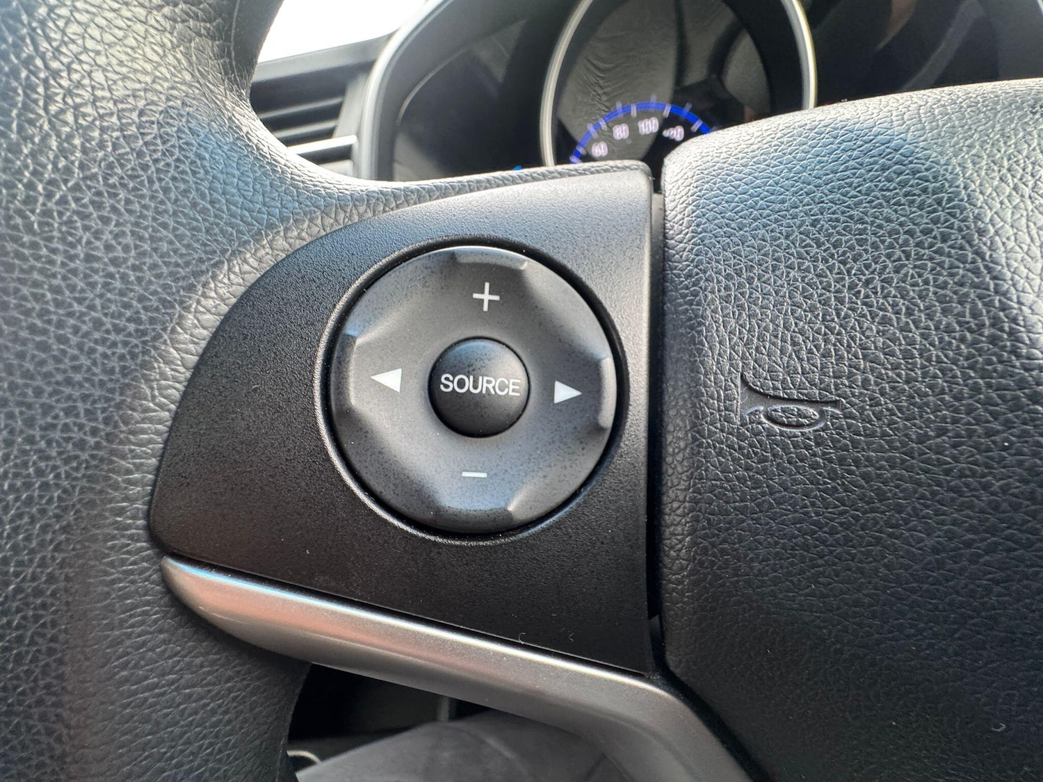 Used Honda Fit for sale - 77684376: Photo 18