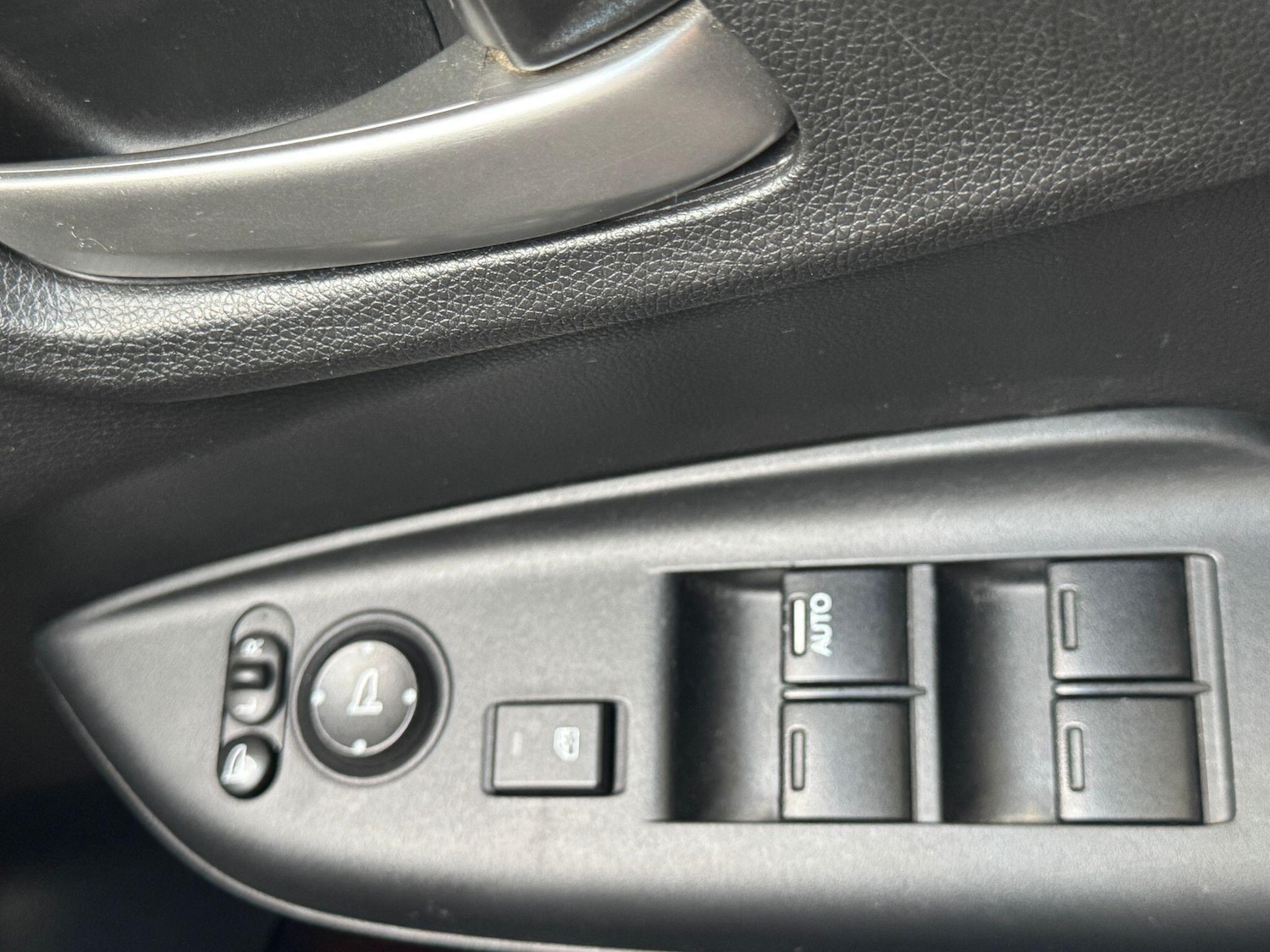 Used Honda Fit for sale - 77684376: Photo 20