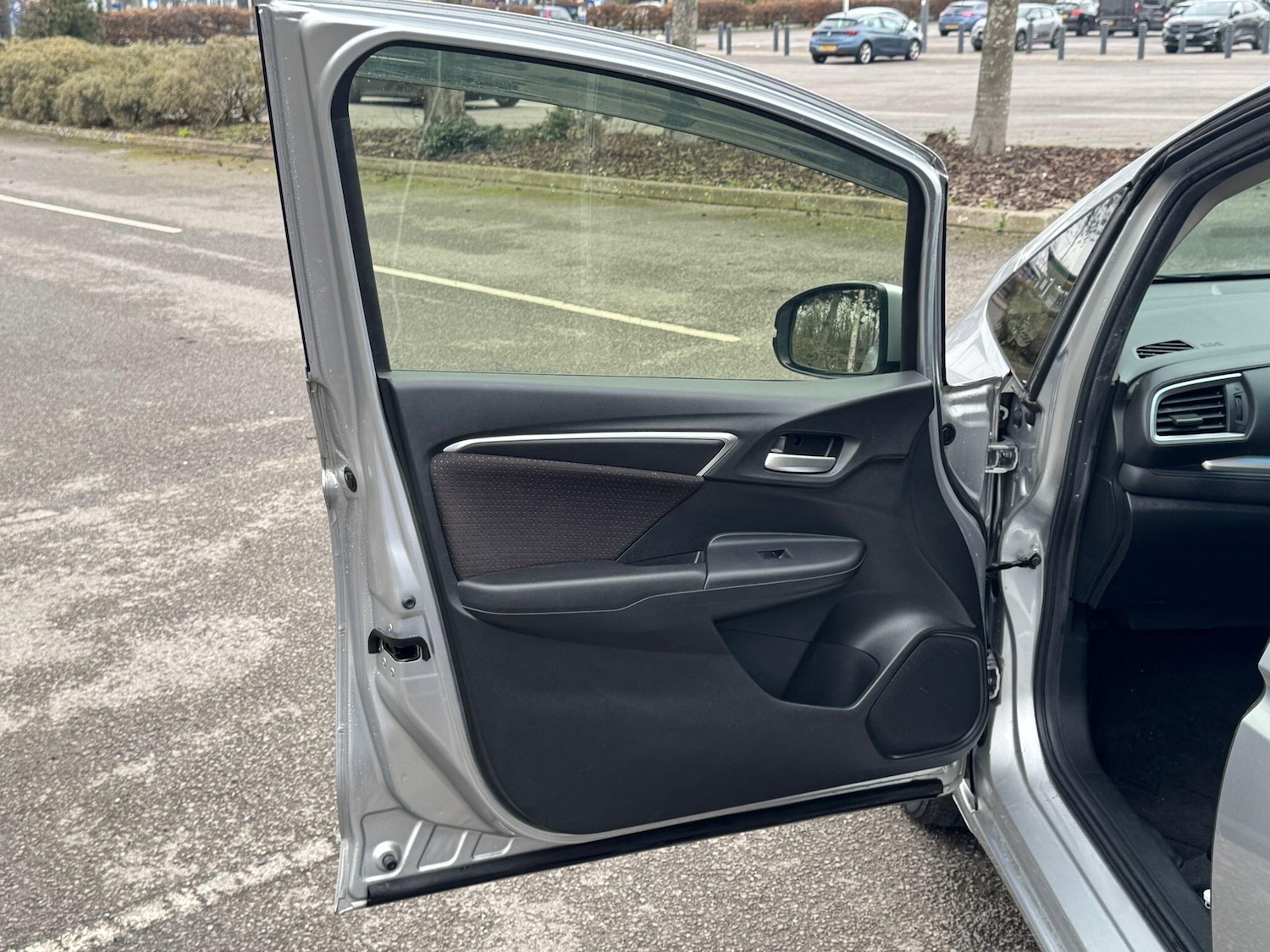 Used Honda Fit for sale - 77684376: Photo 22