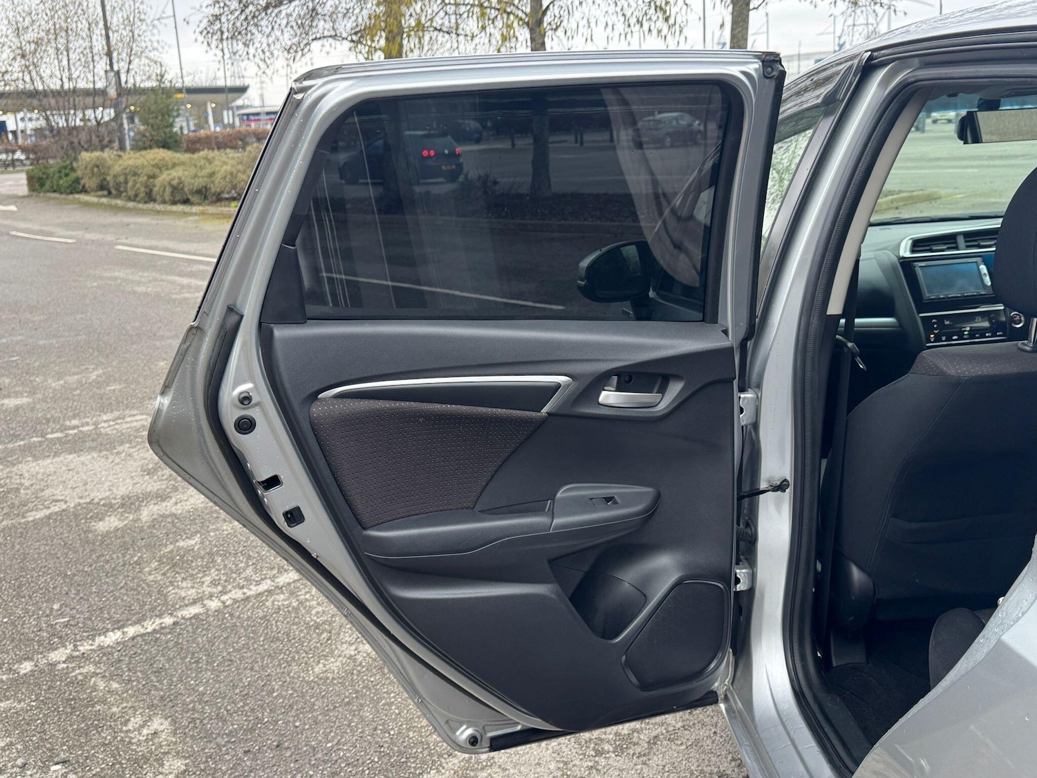 Used Honda Fit for sale - 77684376: Photo 23