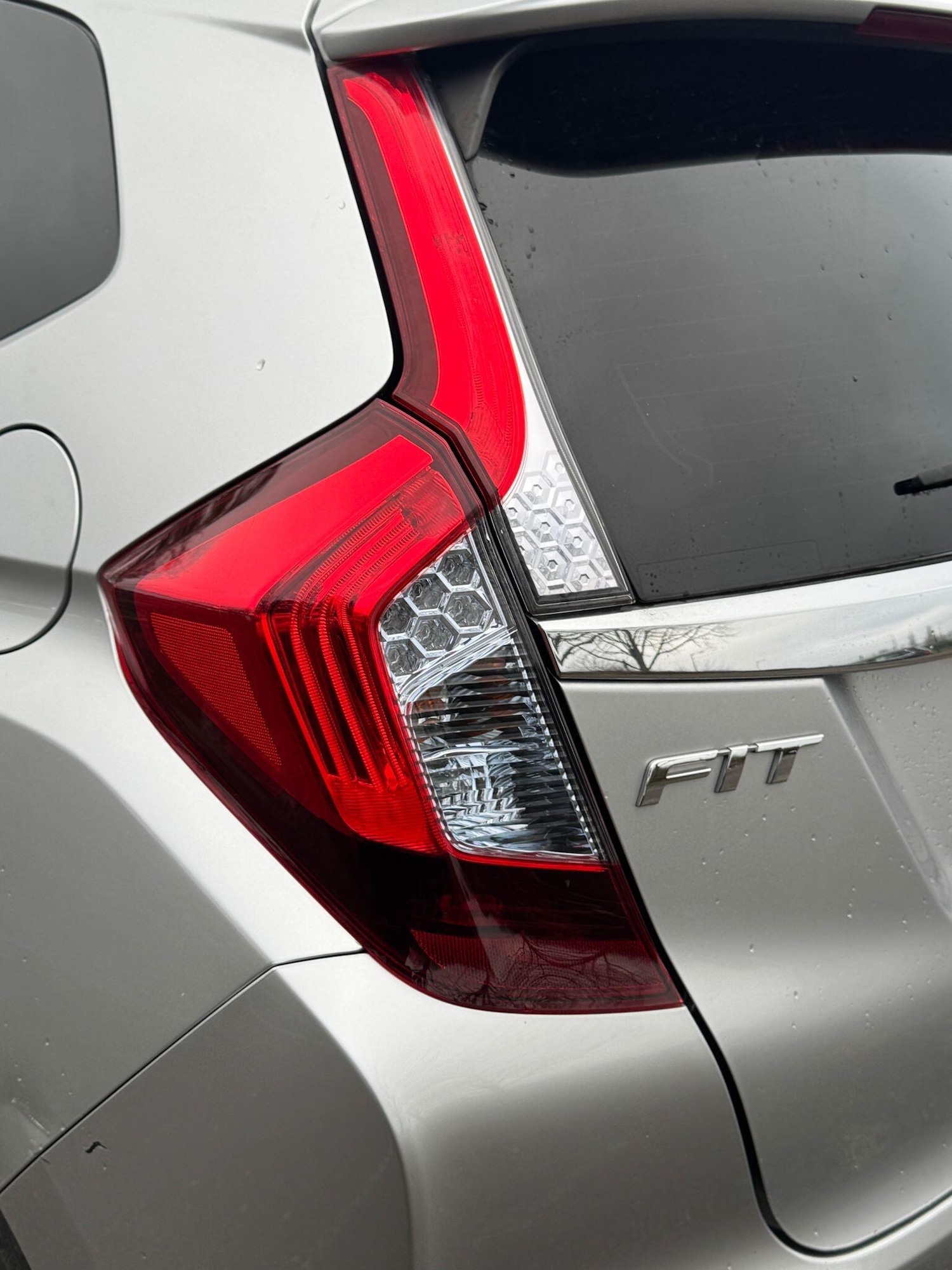 Used Honda Fit for sale - 77684376: Photo 39