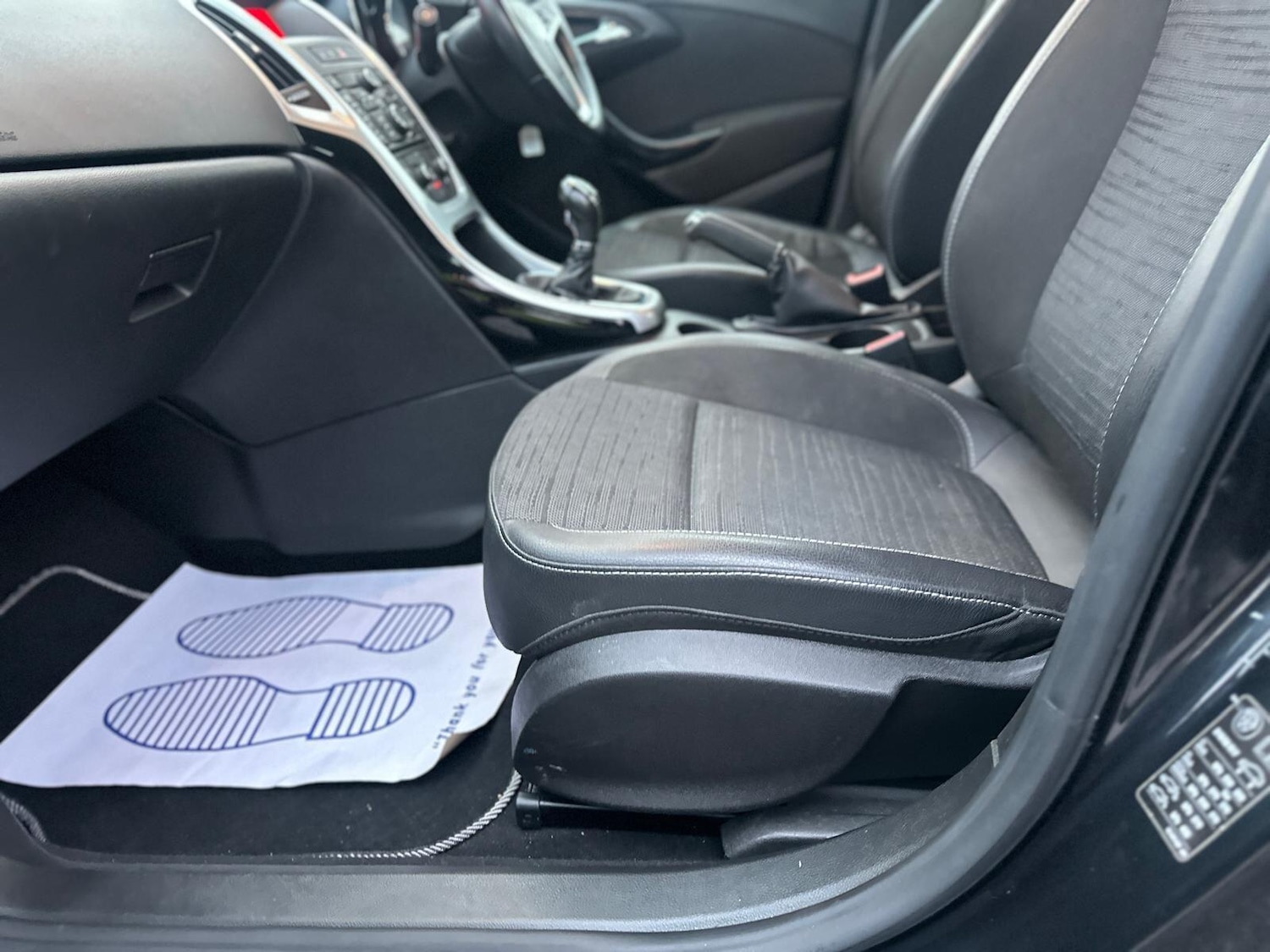 Used Vauxhall Astra 2015 for sale - 76976696: Photo 30