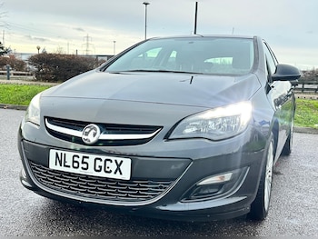 Used Vauxhall Astra 2015 for sale - 76976696: Photo