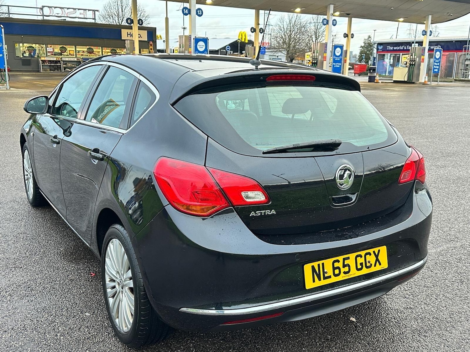 Used Vauxhall Astra 2015 for sale - 76976696: Photo 4