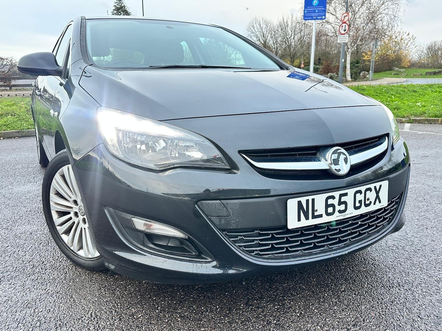 Used Vauxhall Astra 2015 for sale - 76976696: Photo 5