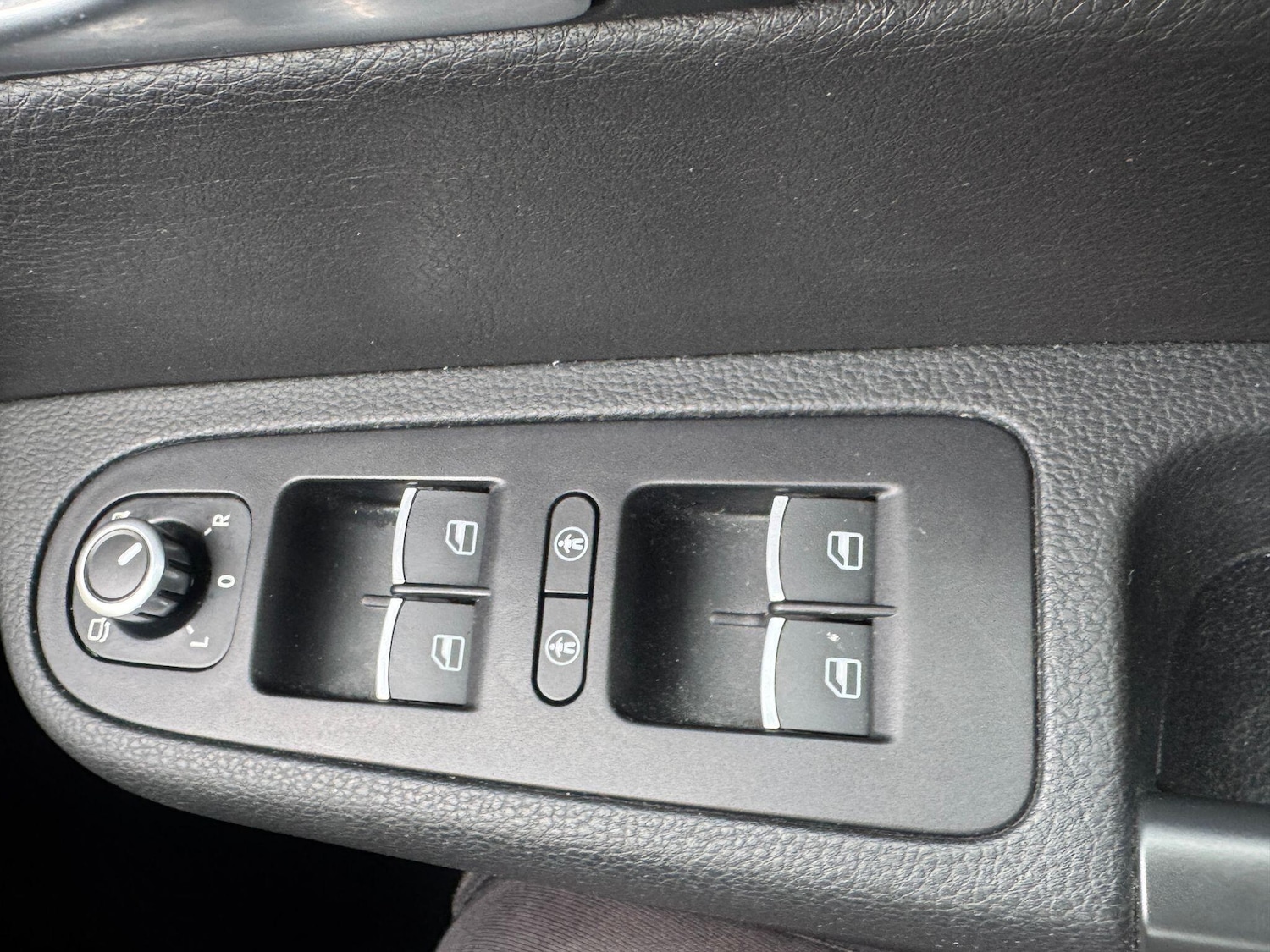 Used Volkswagen Sharan for sale - 77439997: Photo 22