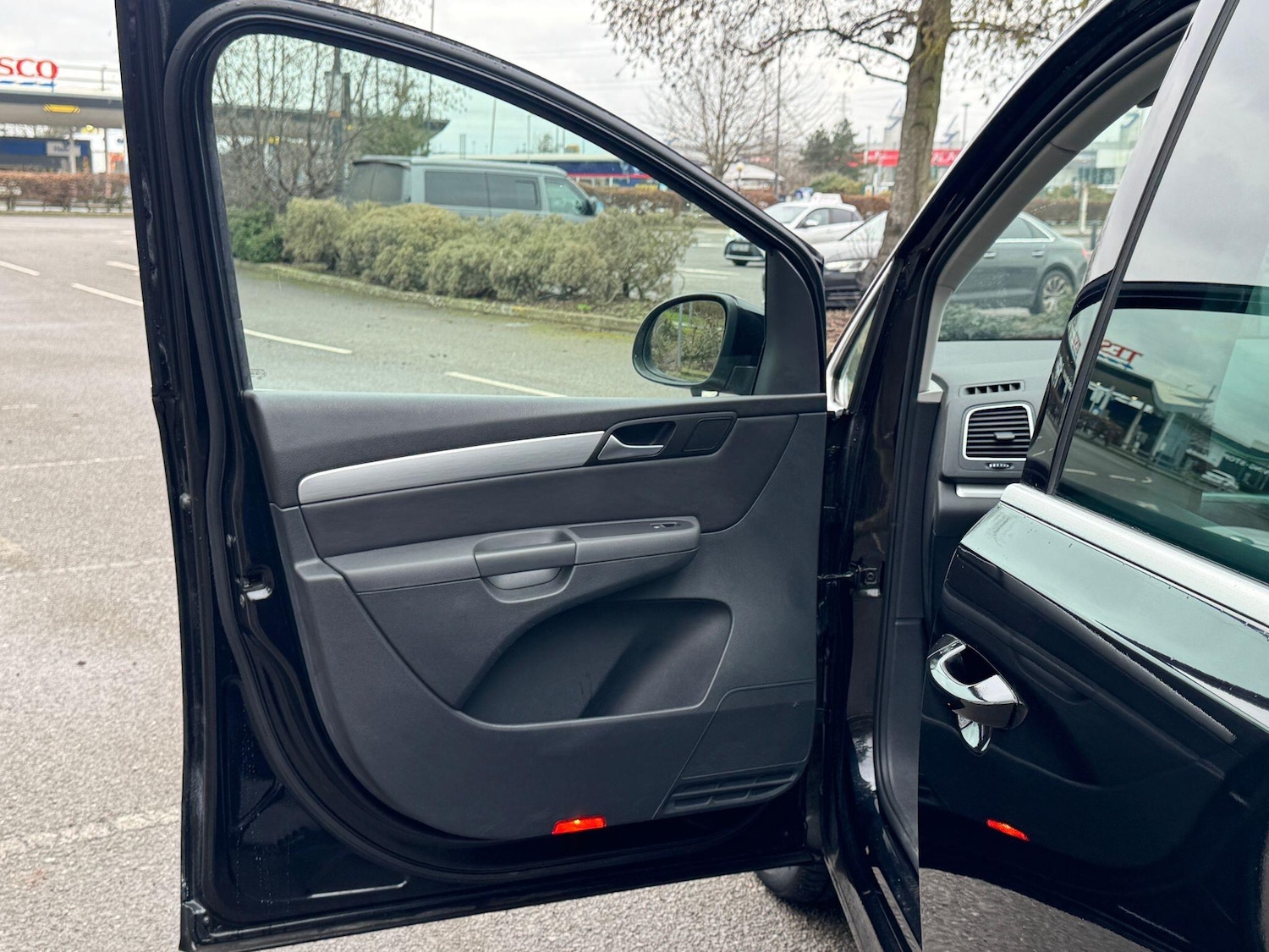 Used Volkswagen Sharan for sale - 77439997: Photo 26