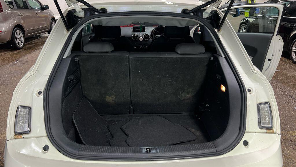 Used Audi A1 for sale - 77166661: Photo 7