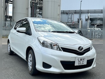 Used Toyota Vitz 2014 for sale - 75622681: Photo
