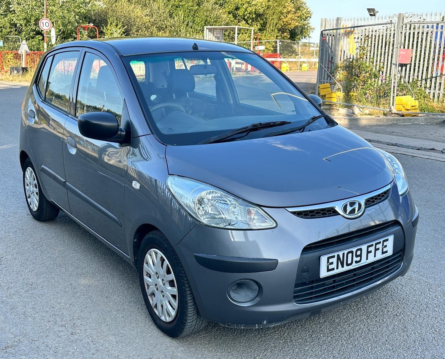 Used Hyundai i10 for sale - 77016937: Photo 2