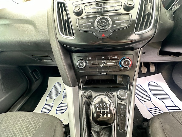 Used Ford Focus 2015 for sale - 76026692: Photo 12