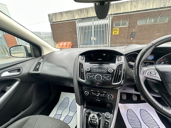 Used Ford Focus 2015 for sale - 76026692: Photo 14