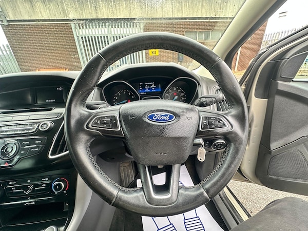Used Ford Focus 2015 for sale - 76026692: Photo 29