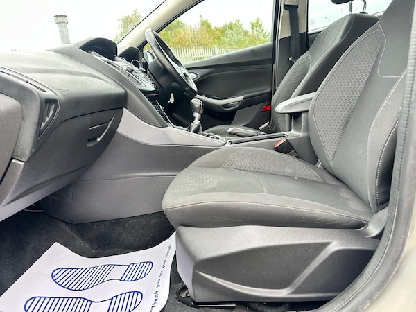 Used Ford Focus 2015 for sale - 76026692: Photo 32