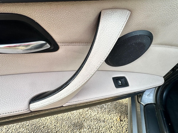 Used BMW 3 Series 2011 for sale - 76026750: Photo 29