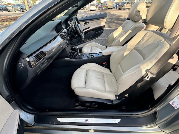 Used BMW 3 Series 2011 for sale - 76026750: Photo 33