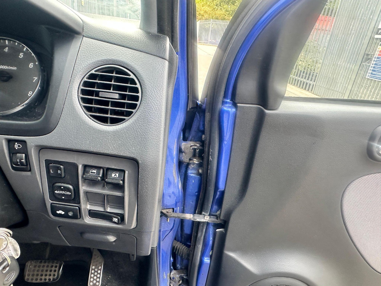 Vehicle 21