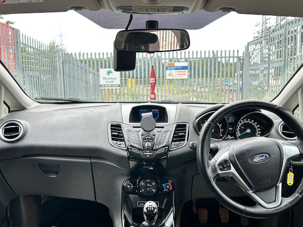 Used Ford Fiesta 2016 for sale - 76201025: Photo 14