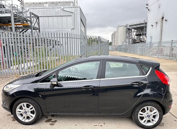 Used Ford Fiesta 2016 for sale - 76201025: Photo 8