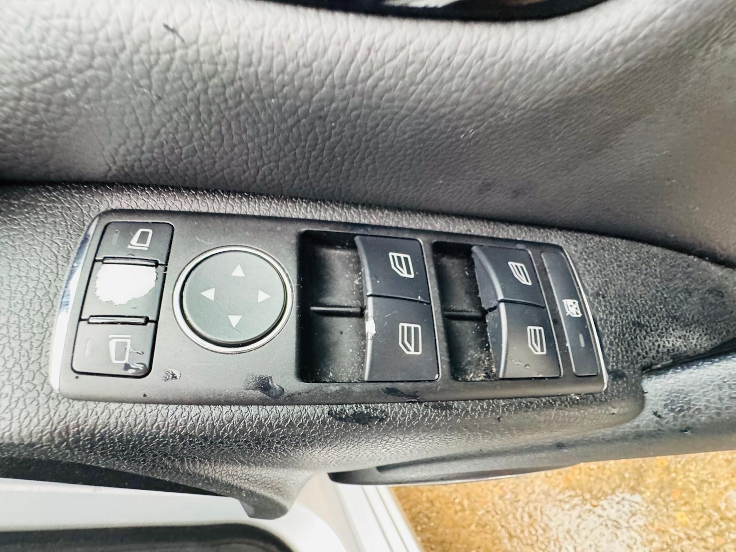 Used Mercedes-Benz C Class 2009 for sale - 77162952: Photo 25