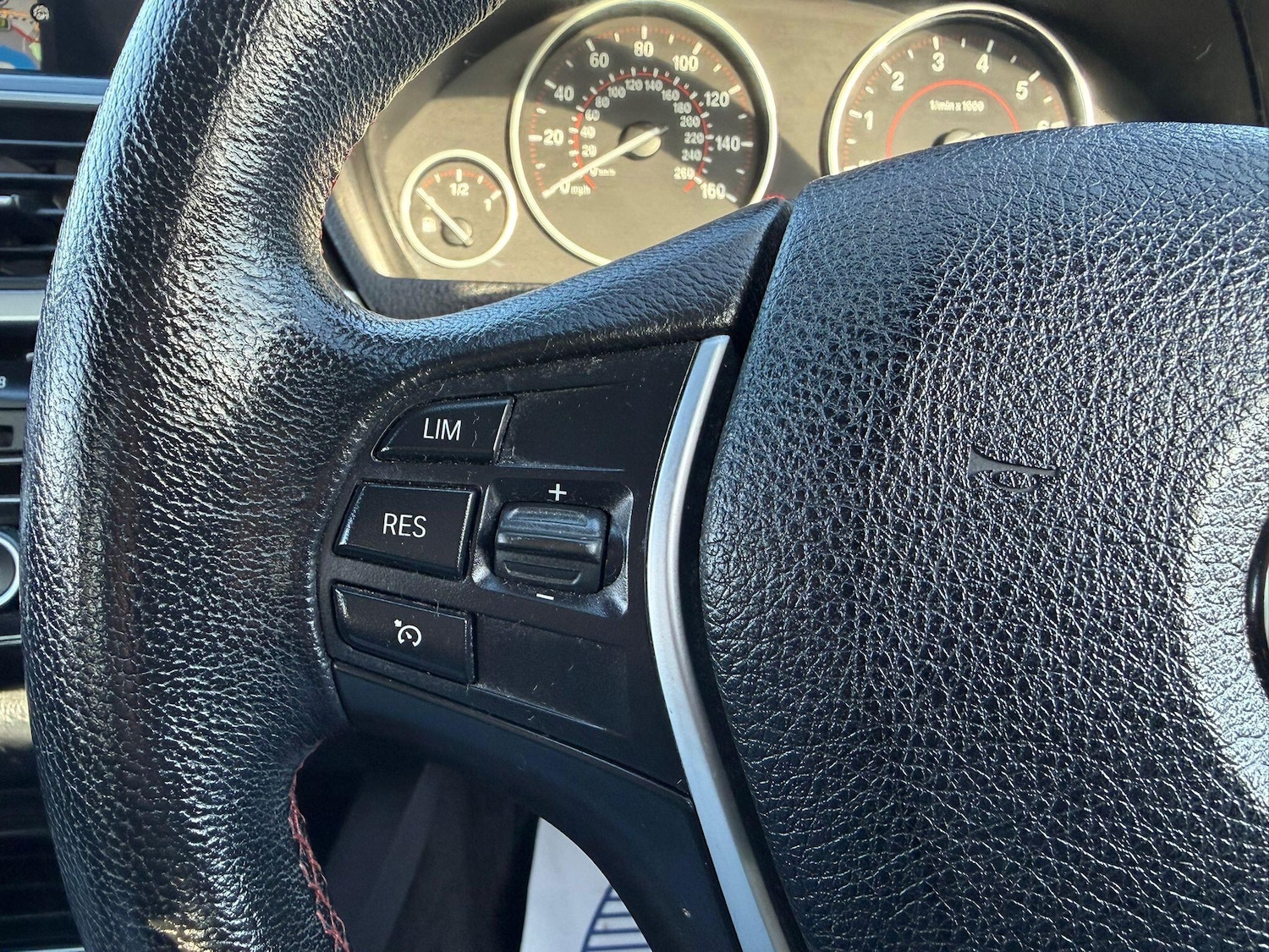 Used BMW 3 Series 2016 for sale - 77291021: Photo 23