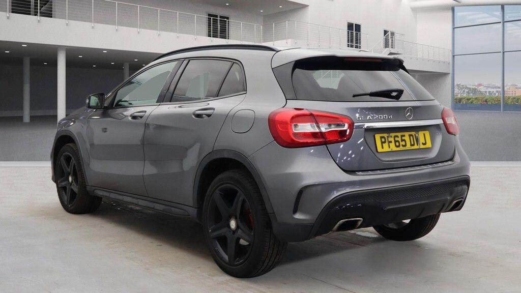 Used Mercedes-Benz GLA 2015 for sale - 77305783: Photo 3