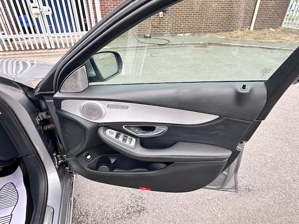 Used Mercedes-Benz C Class 2015 for sale - 76094265: Photo 31