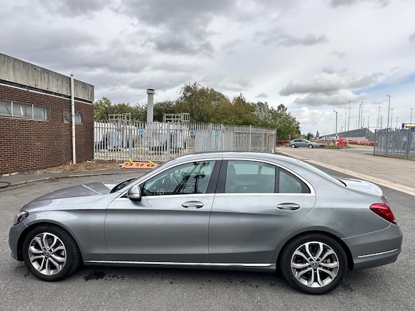 Used Mercedes-Benz C Class 2015 for sale - 76094265: Photo 8