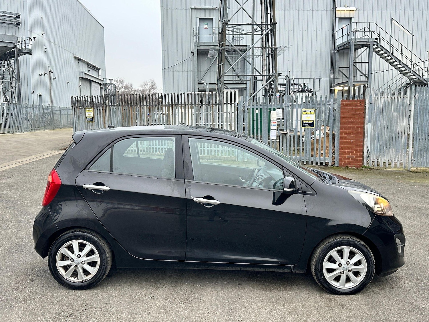 Used Kia Picanto 2012 for sale - 76527709: Photo 10