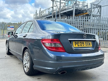 Used Mercedes-Benz C Class 2009 for sale - 76179772: Photo 4