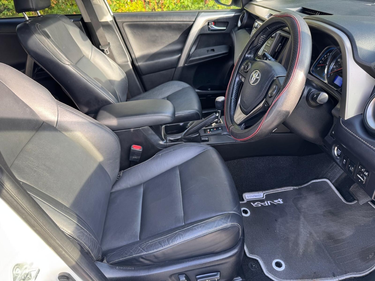 Used Toyota RAV4 2014 for sale - 77020853: Photo 59