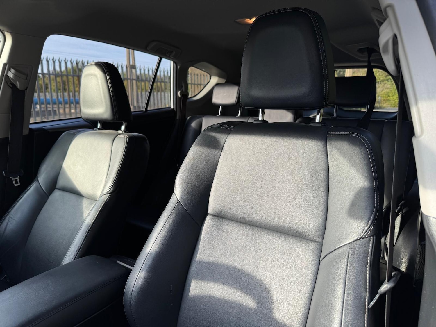 Used Toyota RAV4 2014 for sale - 77020853: Photo 88