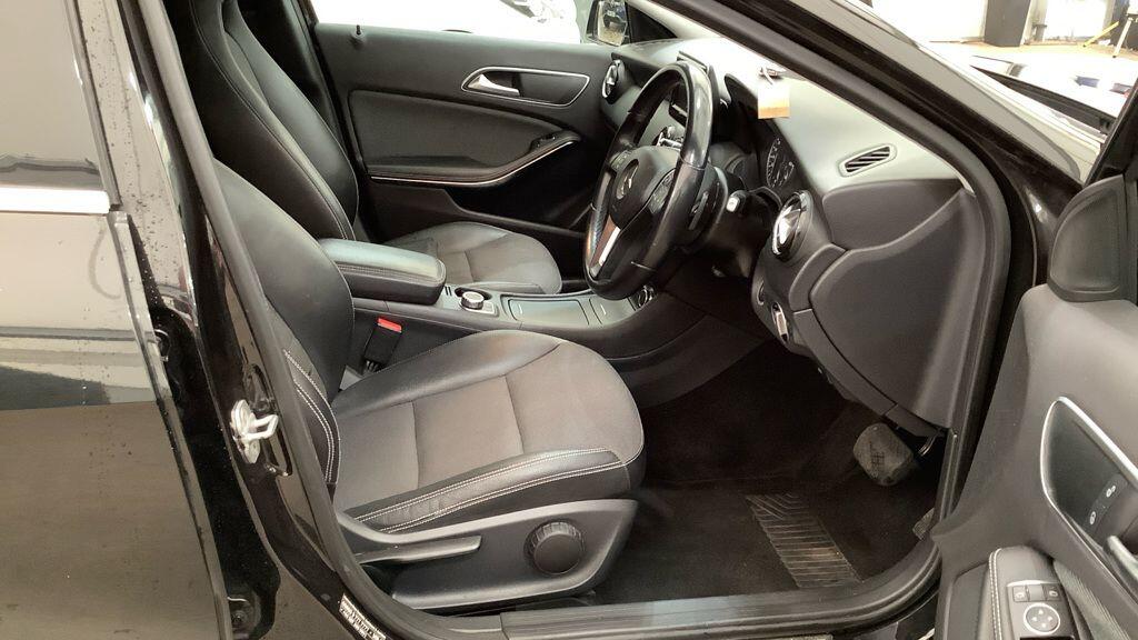 Used Mercedes-Benz A-Class 2013 for sale - 76269633: Photo 11