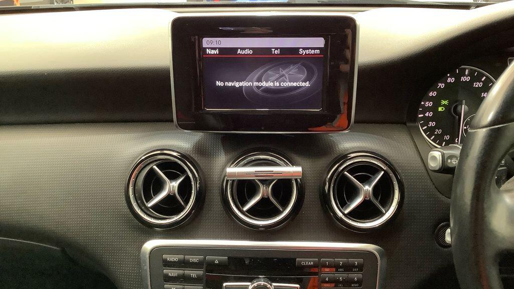 Used Mercedes-Benz A-Class 2013 for sale - 76269633: Photo 8