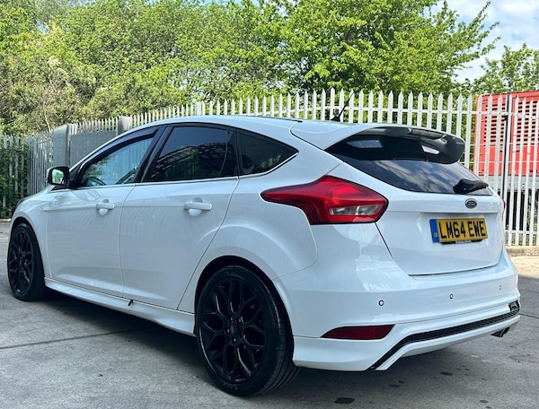 Used Ford Focus 2015 for sale - 76199793: Photo 11