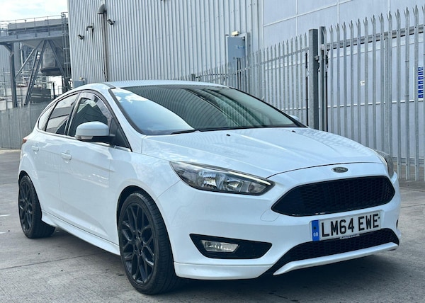 Used Ford Focus 2015 for sale - 76199793: Photo 5