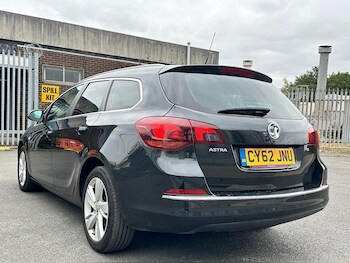 Used Vauxhall Astra 2013 for sale - 75634199: Photo