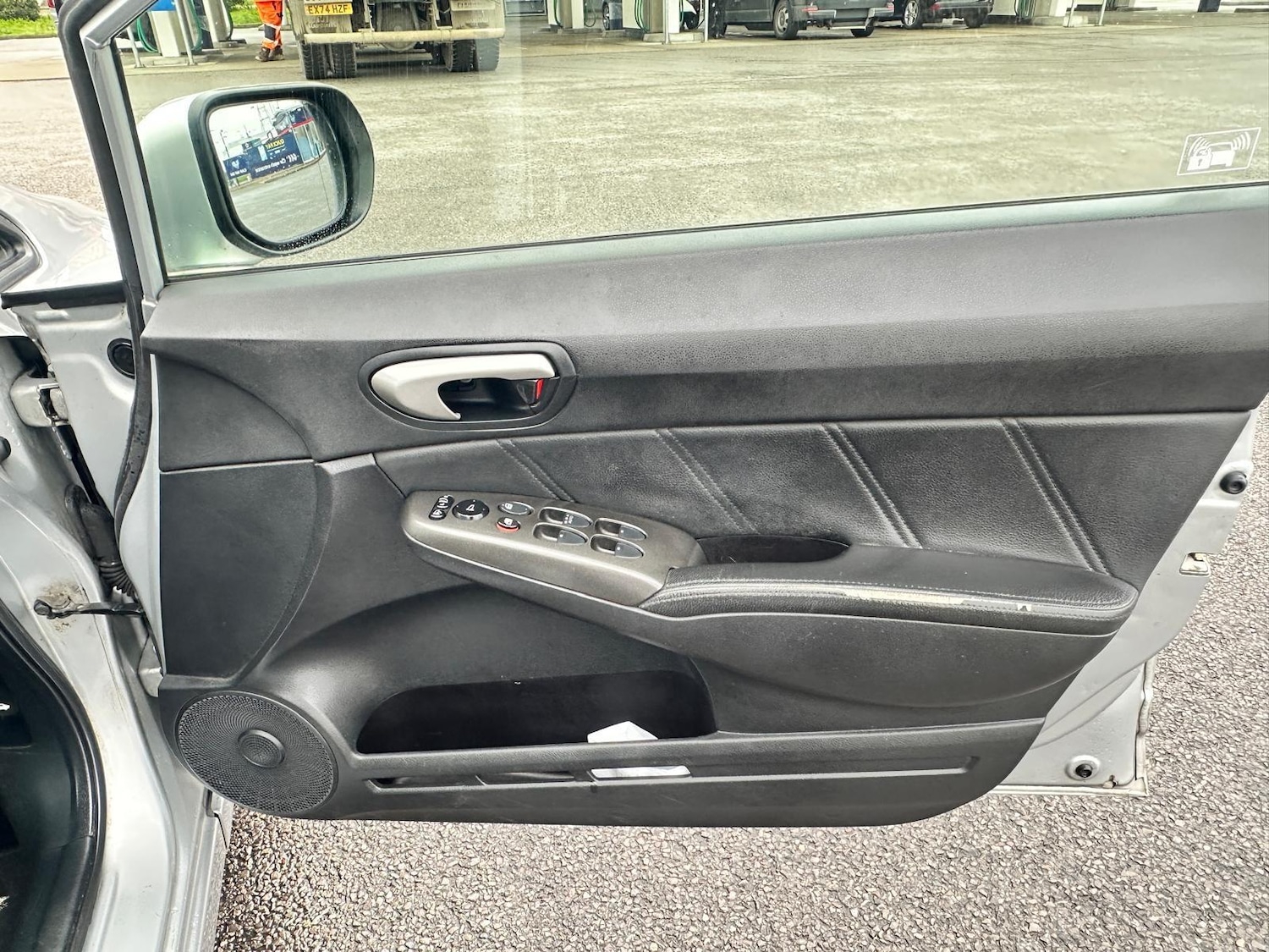 Used Honda Civic for sale - 77695536: Photo 26