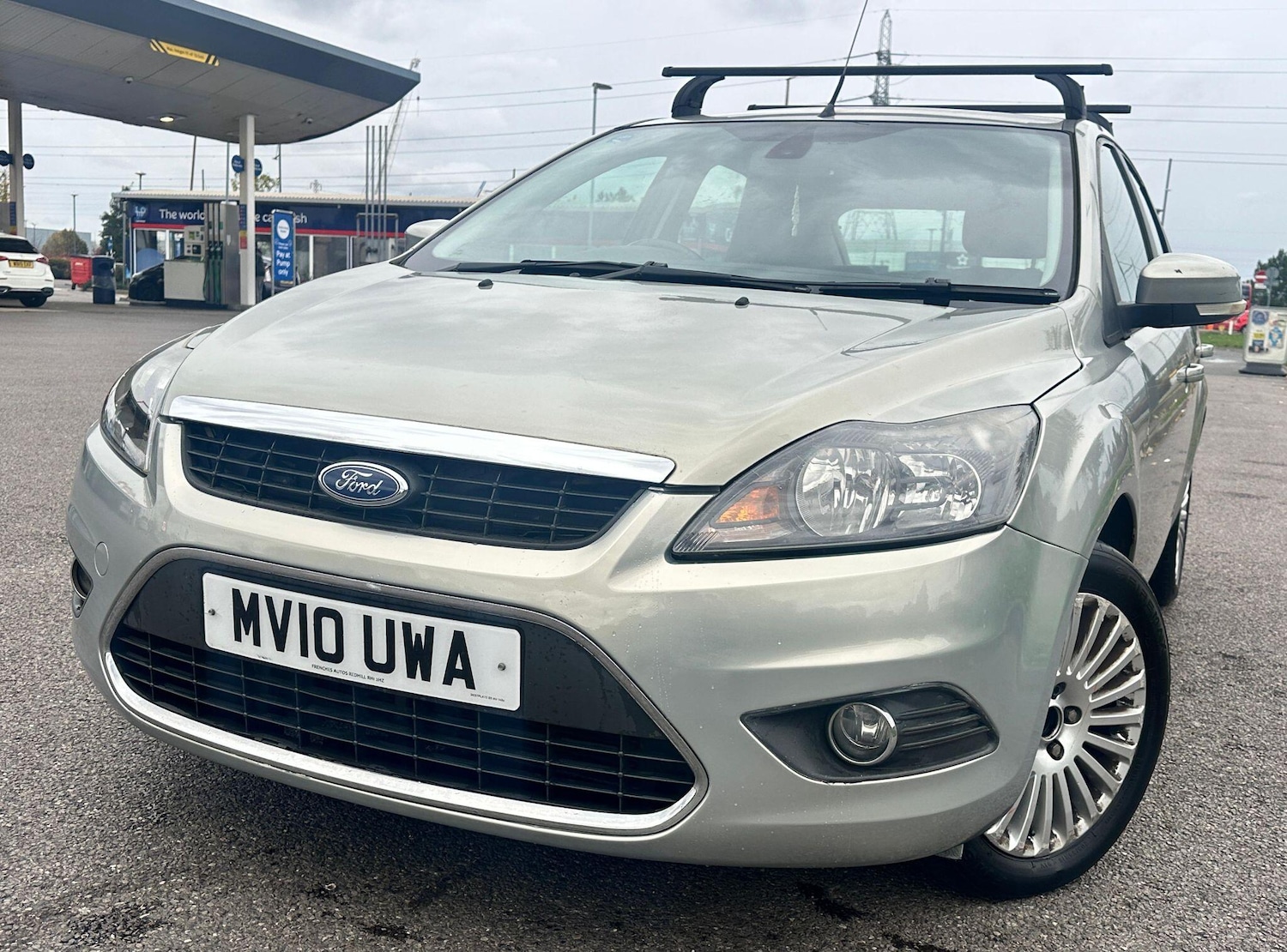 Used Ford Focus 2010 for sale - 76388108: Photo 3