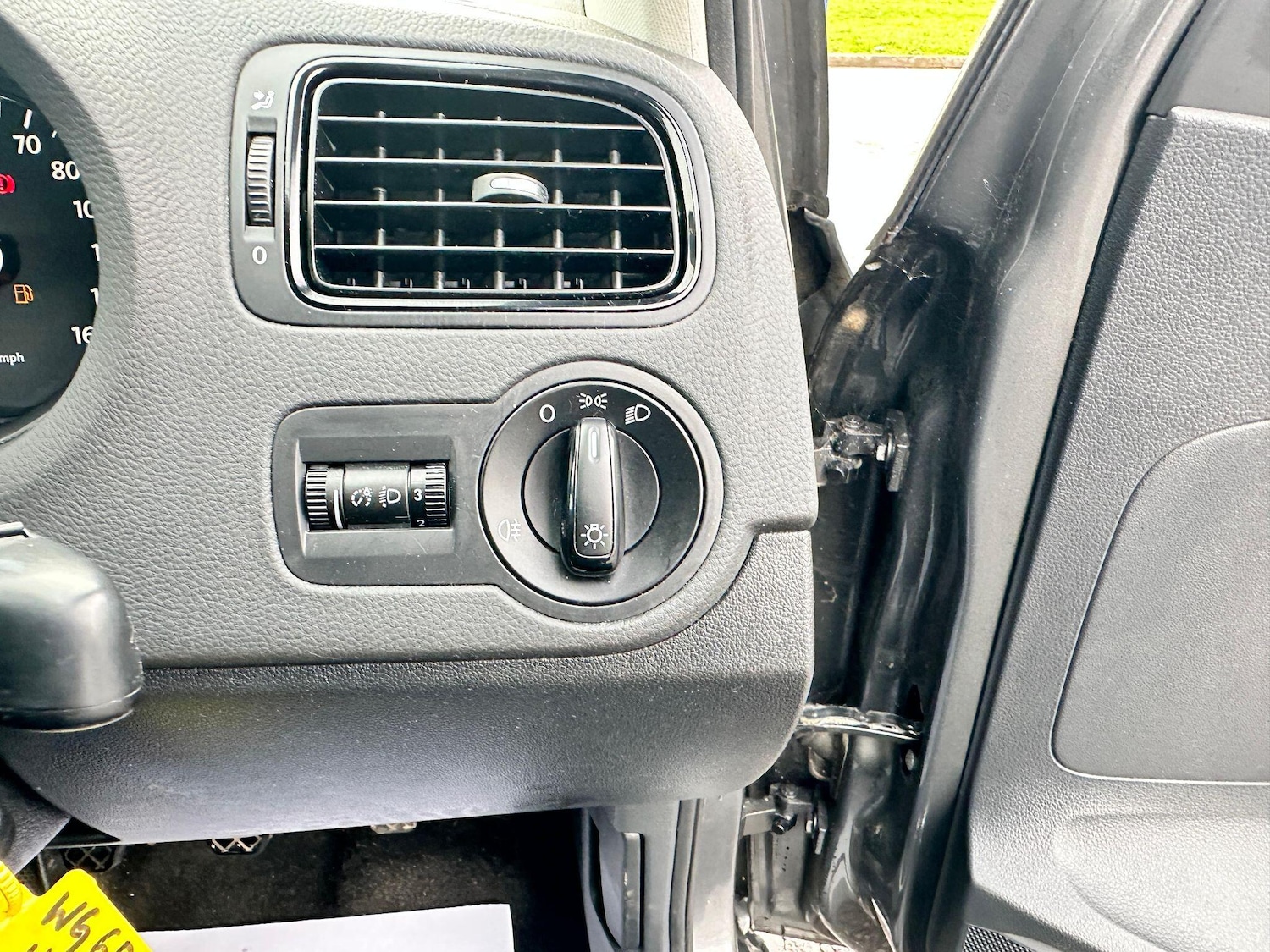 Used Volkswagen Polo 2011 for sale - 76432528: Photo 17