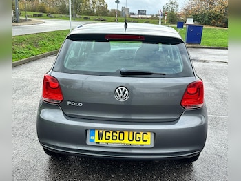 Used Volkswagen Polo 2011 for sale - 76432528: Photo