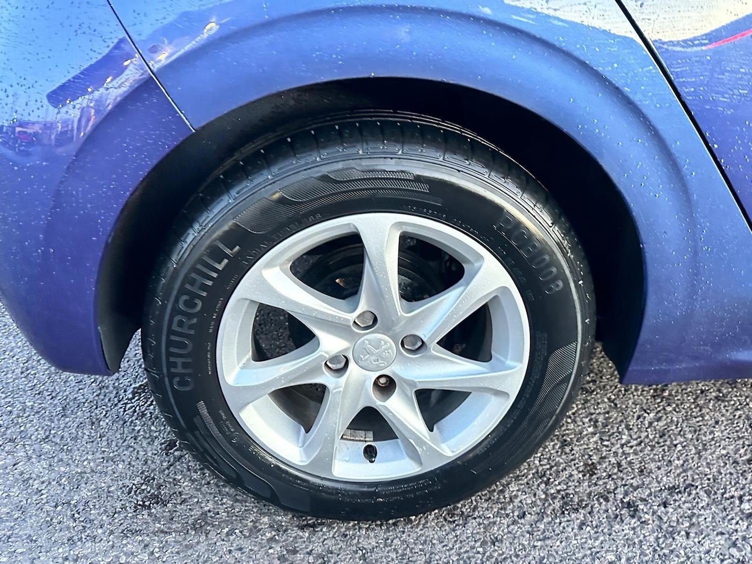 Used Peugeot 208 2012 for sale - 76976263: Photo 23