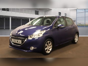 Used Peugeot 208 2012 for sale - 76976263: Photo