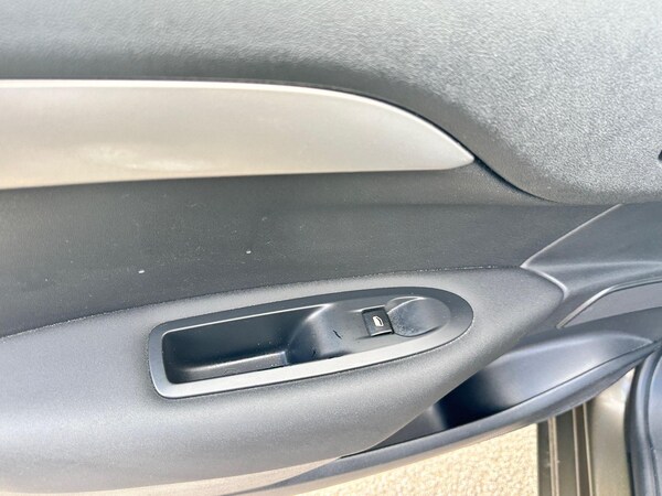 Used Citroen C4 2012 for sale - 76200389: Photo 33