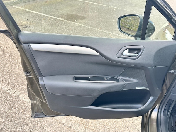 Used Citroen C4 2012 for sale - 76200389: Photo 35
