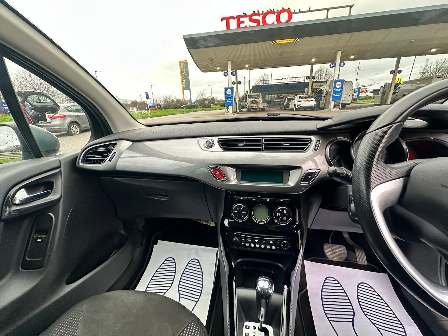 Used Citroen C3 2011 for sale - 76975521: Photo 15